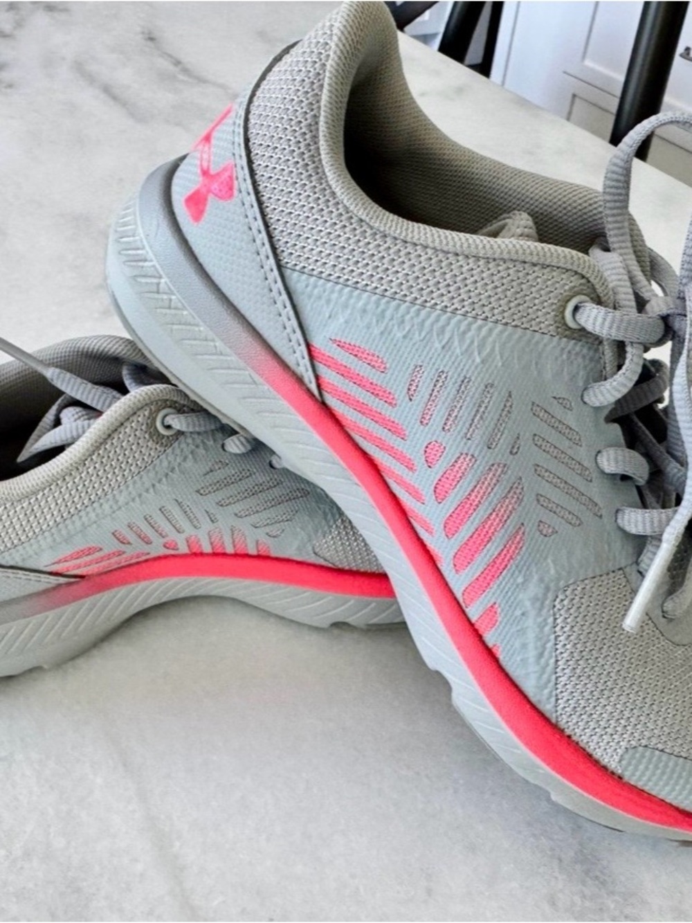 Size 7 Under Armor Women’s Sneakers